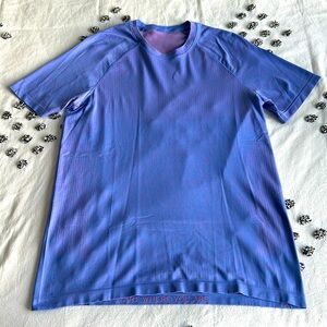 Lululemon T-Shirt (Workout)